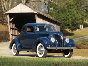 Ford DeLuxe Coupe 1938 года